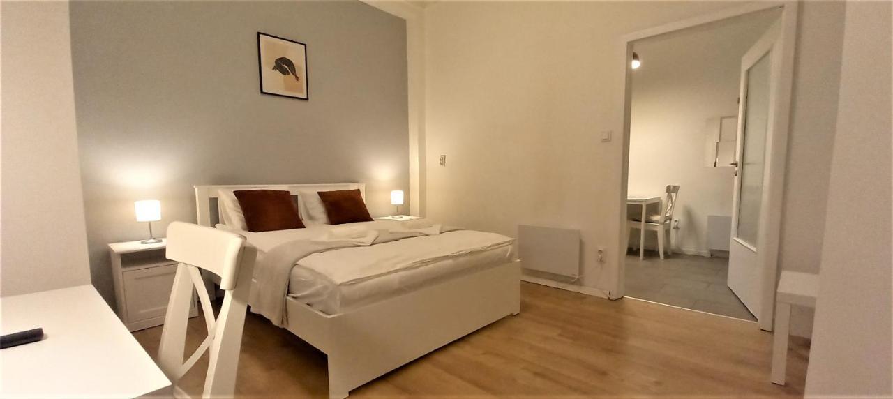 Quiet And Private Studio In The Center Apartment Budapest Bagian luar foto